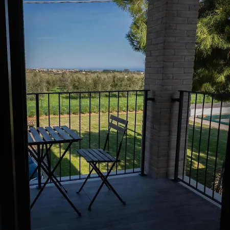 Casale Ferrantino 컨트리하우스 길라노바리도