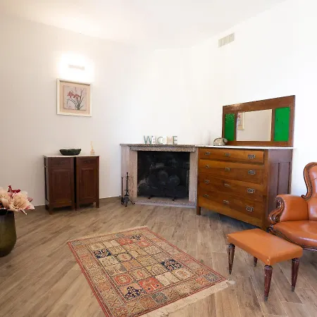 Casale Ferrantino 길라노바리도