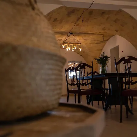 Casale Ferrantino 컨트리하우스 길라노바리도